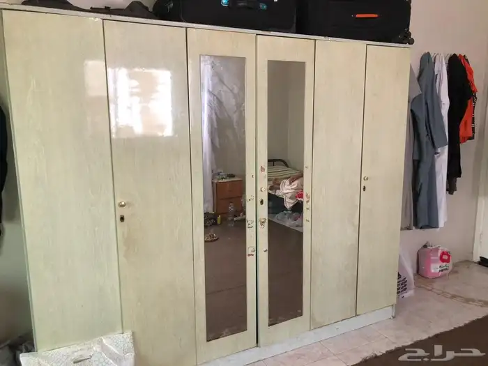 أغراض شقه كامله للبيع 3