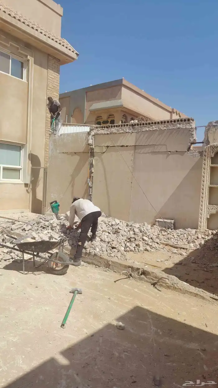 مقاول هدم تكسير ترميم بريده عمال بناء تليس قص بالصاروخ صبه 9