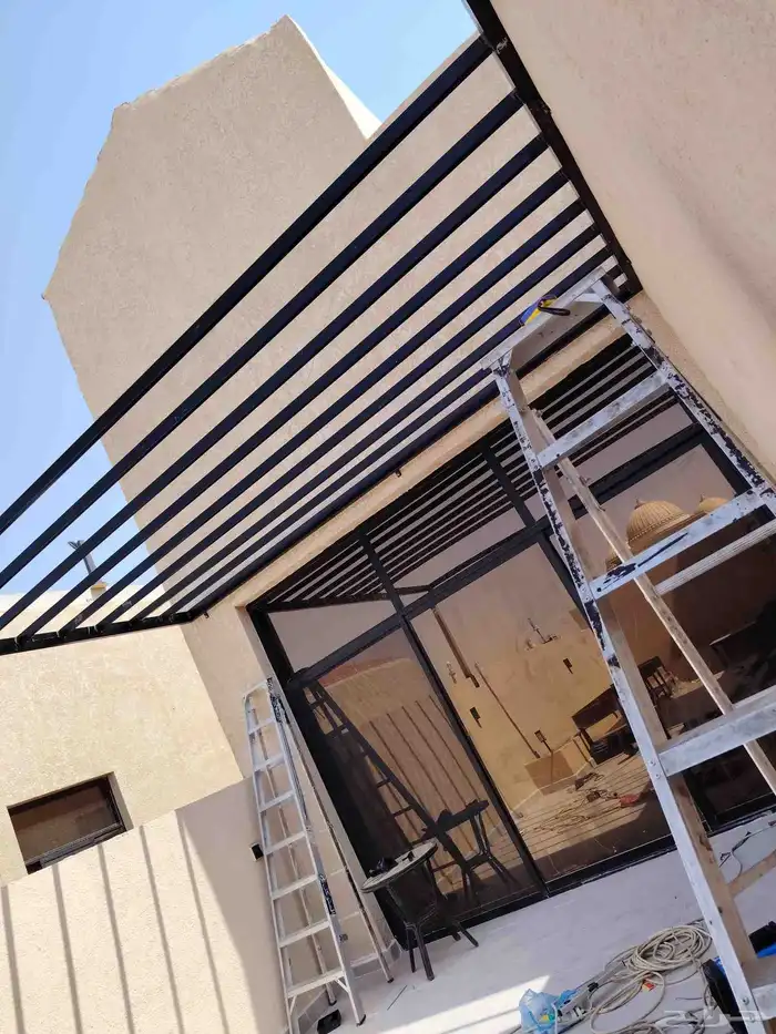 حداد الرياض مظلات وسواتر وجلسات لكسان 1