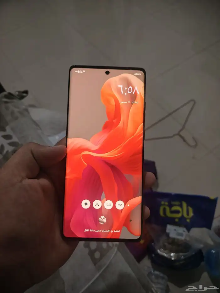 جوال موتورلا يوجد فيه دبوس 4