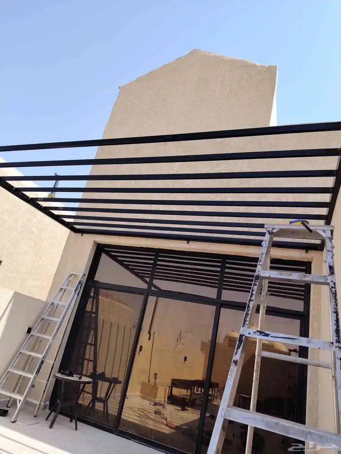 حداد الرياض مظلات وسواتر وجلسات لكسان 0