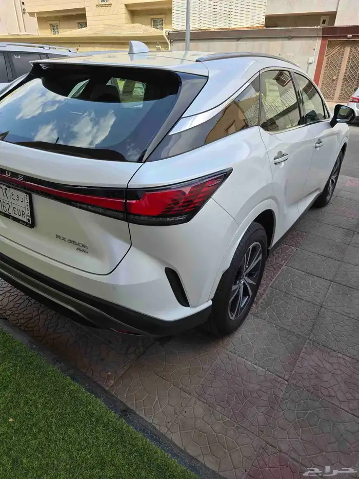 لكزس 2024 RX هايبرد 6