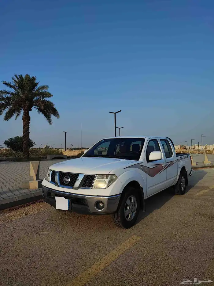 نافارا 2014 فل كامل اوتوماتيك 0