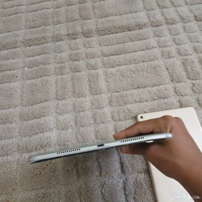 للبيع ايبادين mini و pro 5