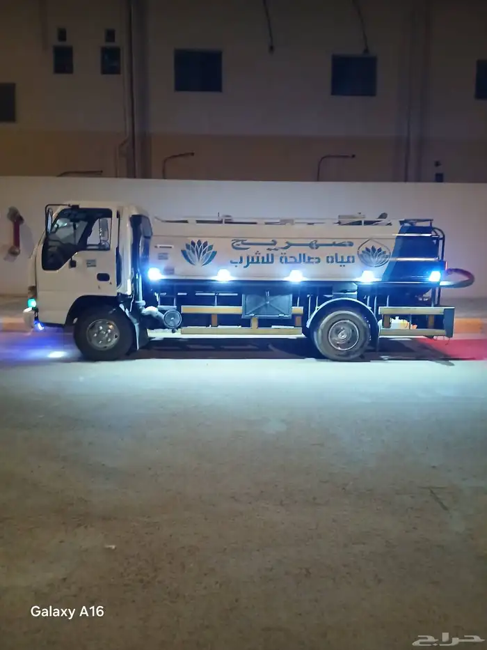 وايت مياه 6طن مياه تحليه صالحه للشرب جميع أنحاء الرياض اتصل 0