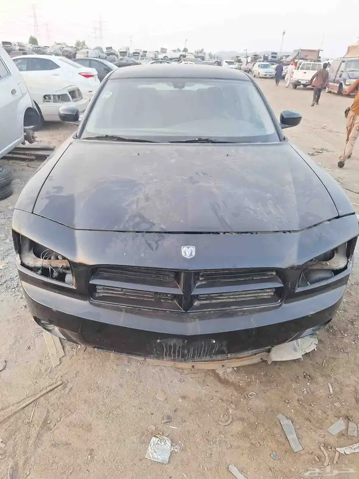 دوج تشارجر موديل 2006 6 سلندر قطع غيار تشليح 3