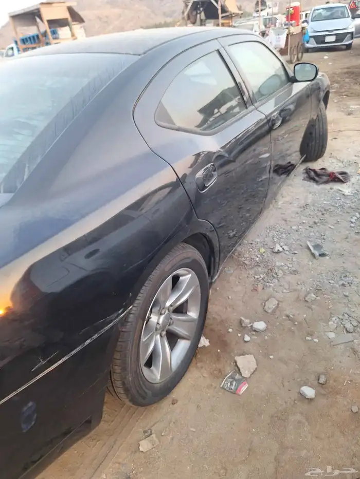 دوج تشارجر موديل 2006 6 سلندر قطع غيار تشليح 5