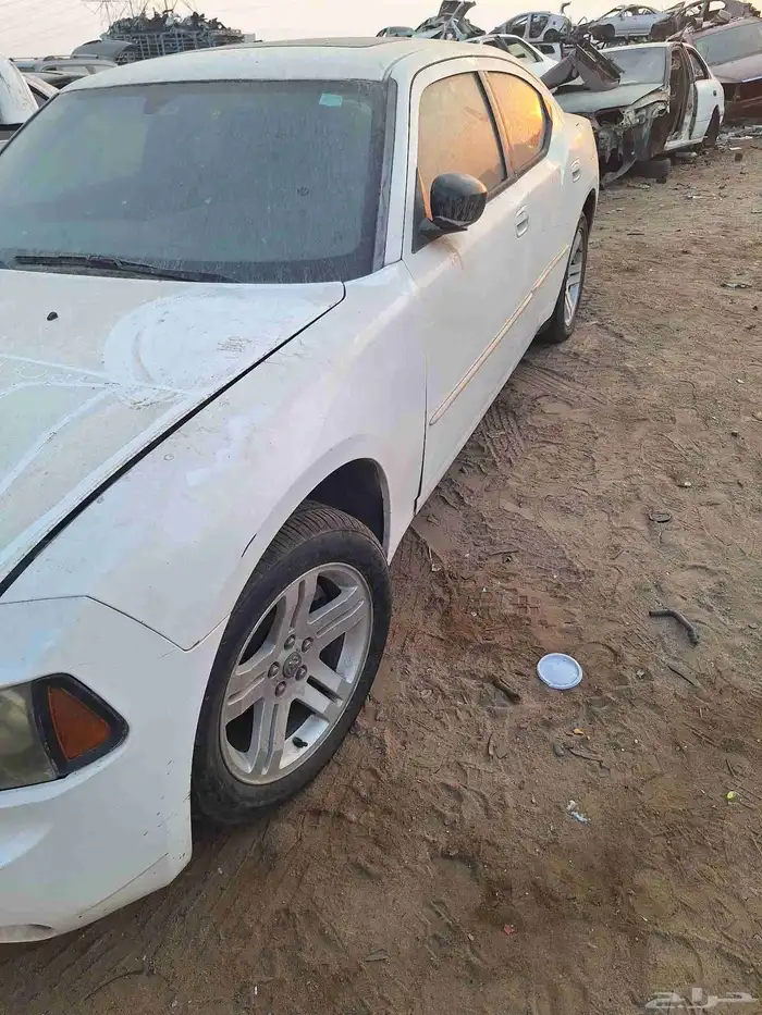 دوج تشارجر موديل 2006 6 سلندر قطع غيار تشليح 1