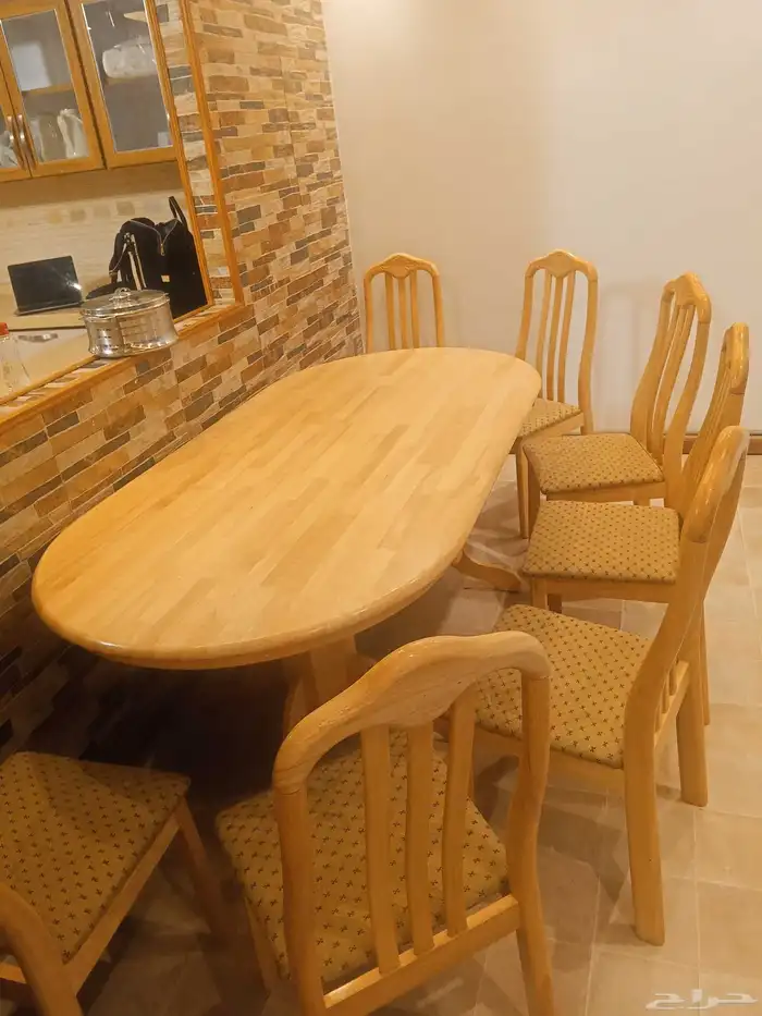 Sofa and dining table with chairs 0