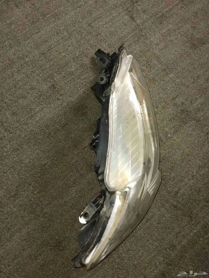 للبيع شمعة كورولا 2008-2010 1