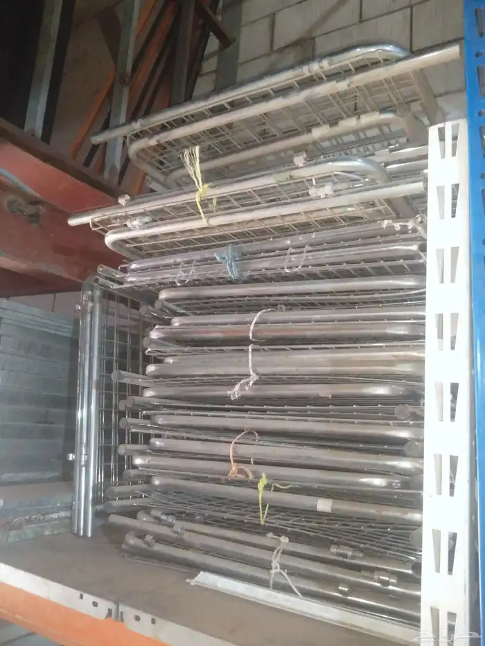 رفوف  سلال  علب  تعاليق  سلال كروم  طبليات 8