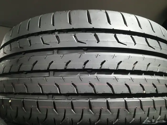 كفرات شبه الجديد كونتيننتال 245 35 19 1