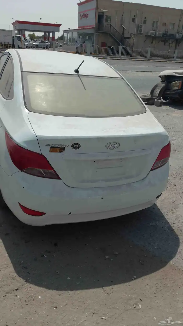 اكسنت موديل 2015 قير سفتي 1