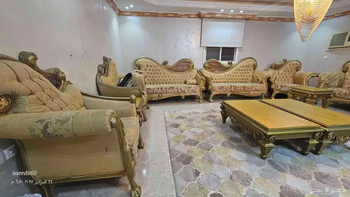 طقمين كنب ملكي 4