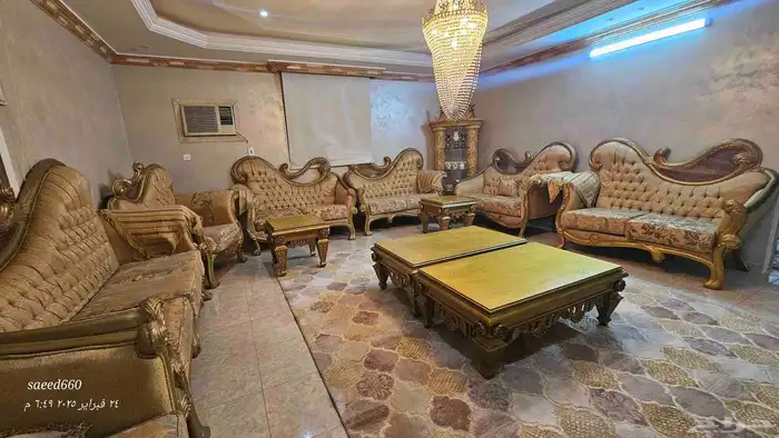 طقمين كنب ملكي 5