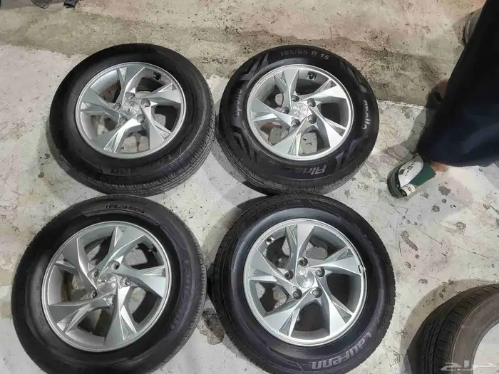 جنوط وكفرات النترا موديل 2021 جنوط اصلي وكاله مقاس 15 2