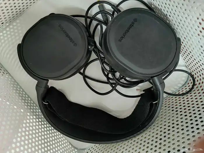 تخفيضات سماعات جيمنج احترافية stro Hyperx Logitech Steel 8