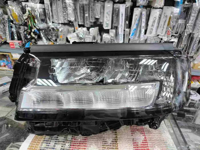 شمعة لاندكروزر 2022-2025 0