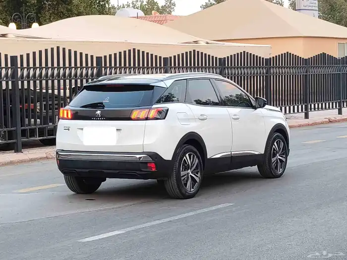 بيجو 3008 فل كامل موديل 2025 27