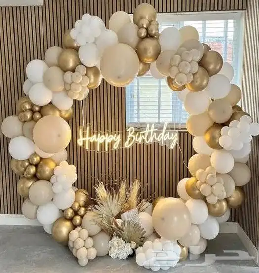 ديكور بالونات لاعياد الميلاد 0