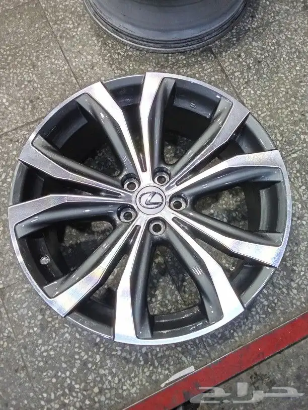 جنوط لكزس اصلي وكاله RX مقاس 20 4