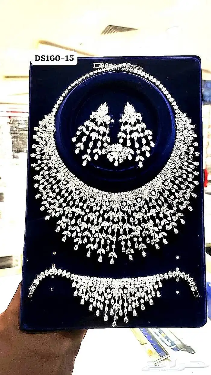 أطقم زركون فخم وملون 9