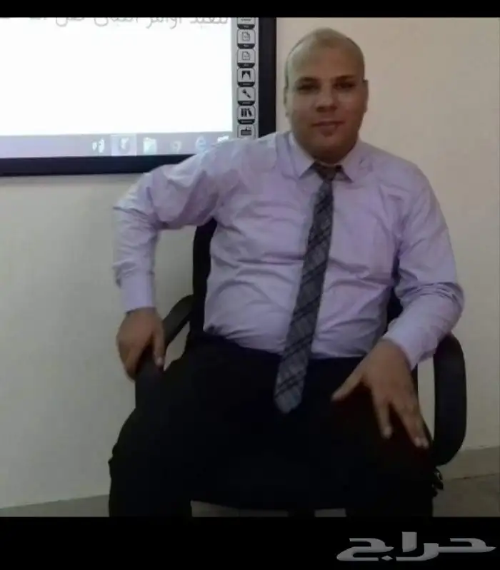 معلم مصري تدريس مواد المرحلة الابتداىية والمتوسطة خبرة كبيرة 0