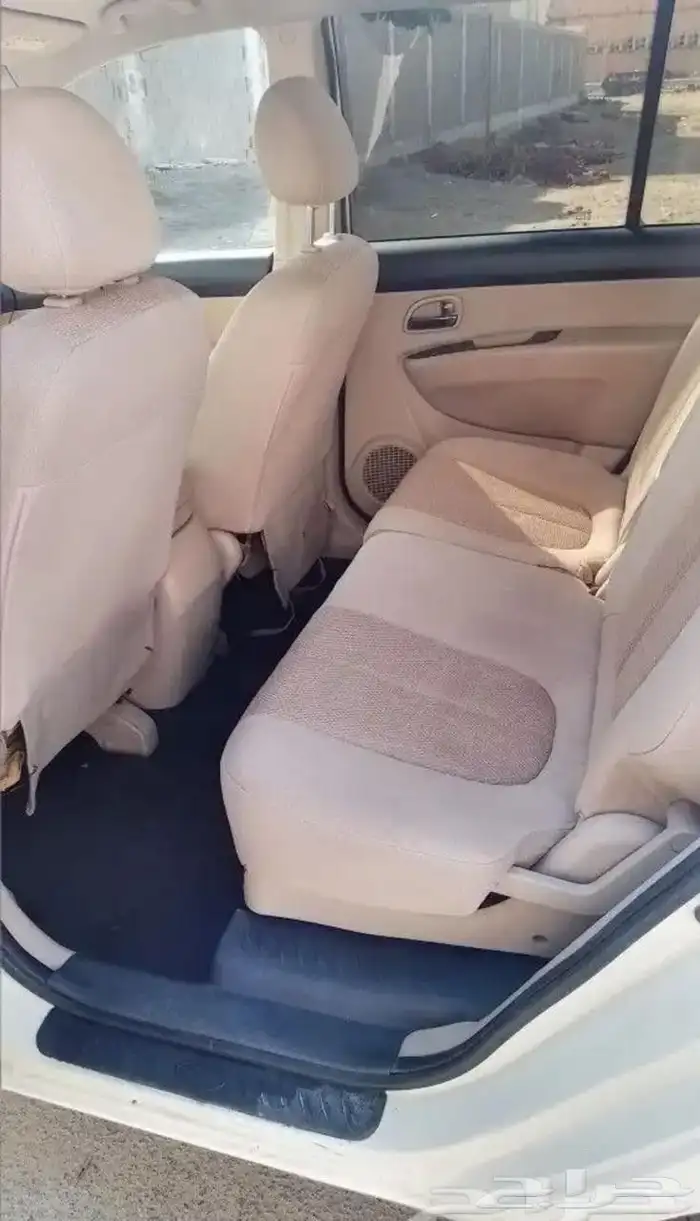 كيا كارينز موديل 2011 مفحوص جديد 4