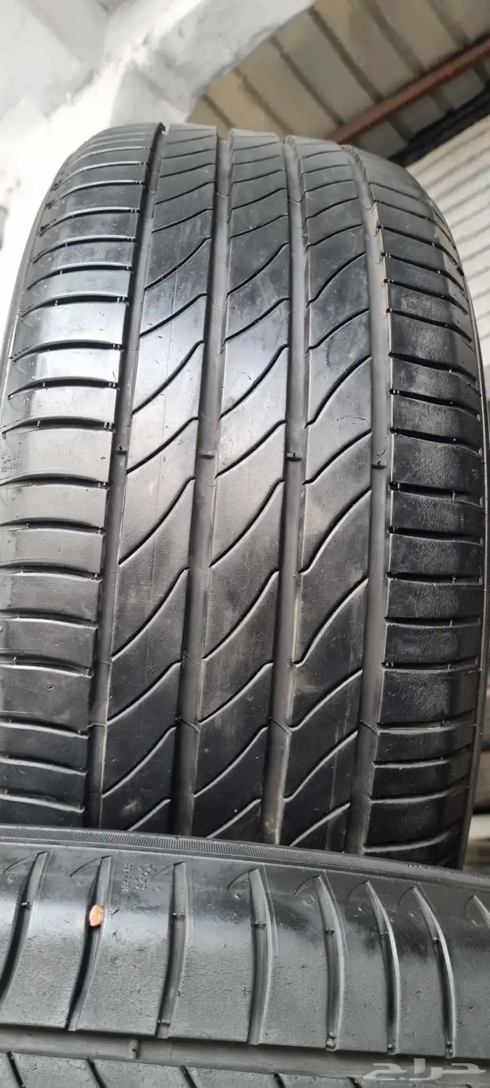 4طقم كفرات مستخدم نضيف ميشلان مقاس الكفرات 215 55 17 1