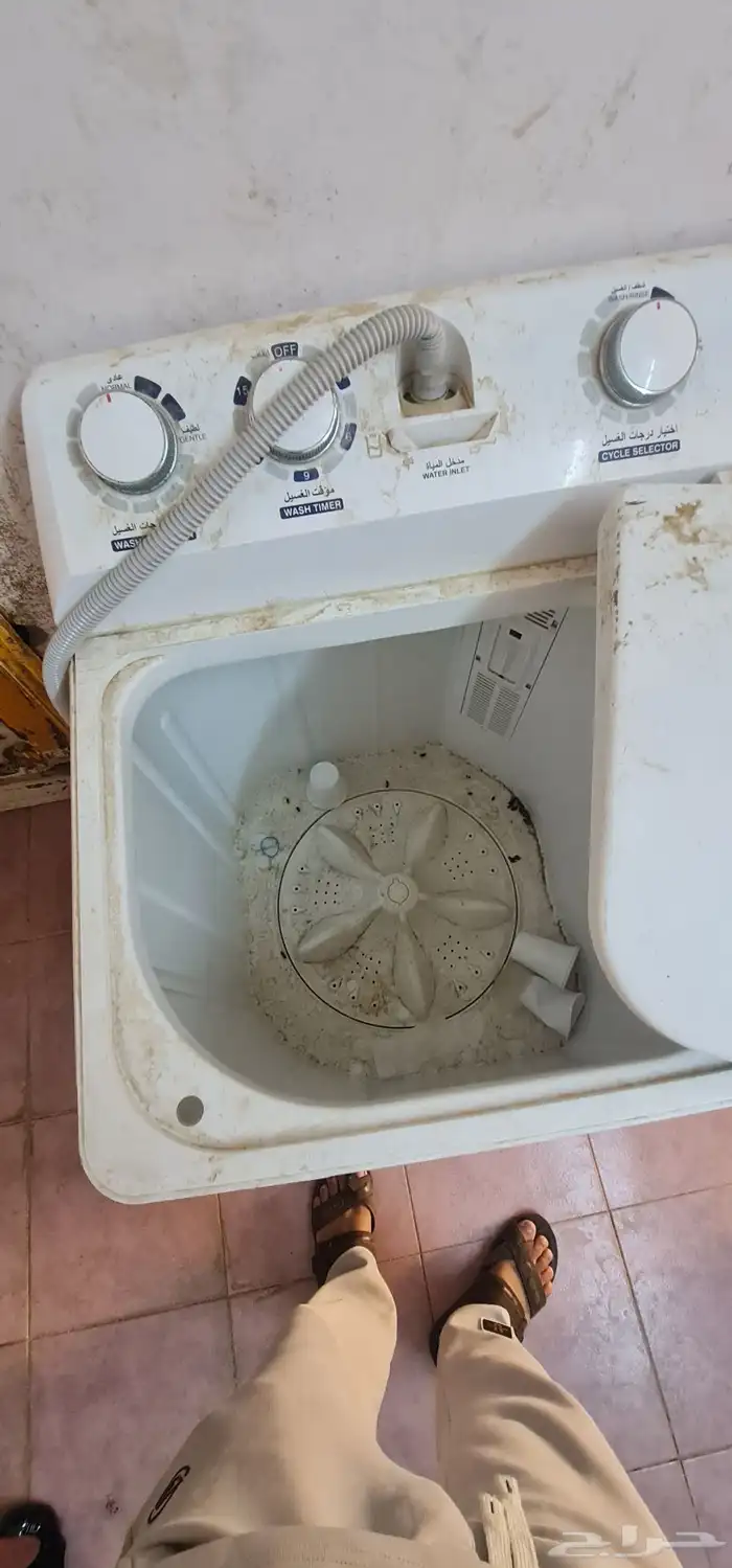 للبيع اثاث 4