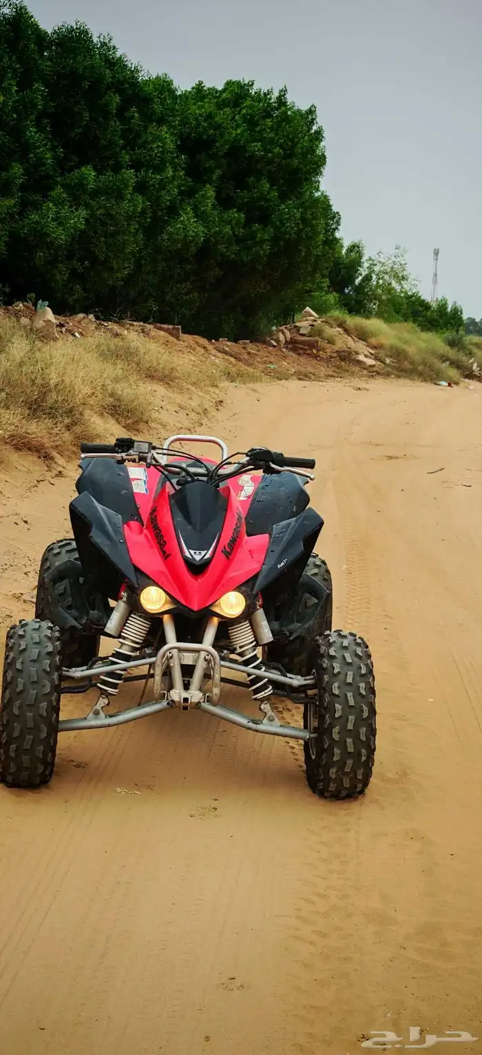 دباب كوزاكي450 ياباني عرض اليوم الوطني 0