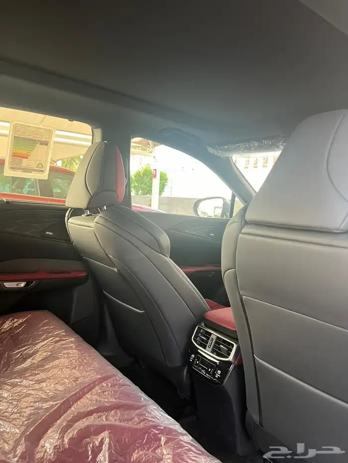 لكزس RX500 2024 21