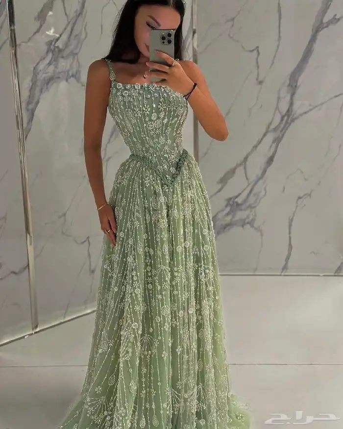 فساتين سهرات و مناسبات فاخرة جدآ تصويرنا الشخصي 8