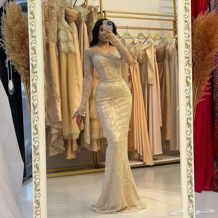 فساتين سهرات و مناسبات فاخرة جدآ تصويرنا الشخصي 16