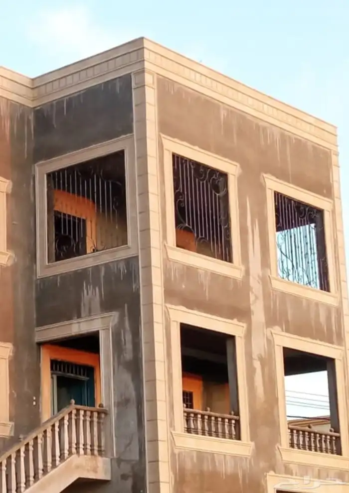 لياسه ملونه مع الديكورات الخارجيه 5