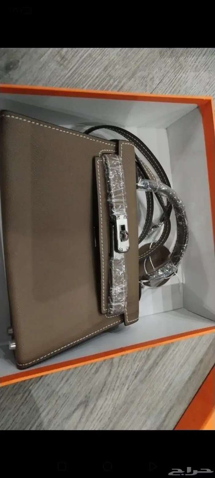 براندات شنط وجزم عالميه جديدة 6