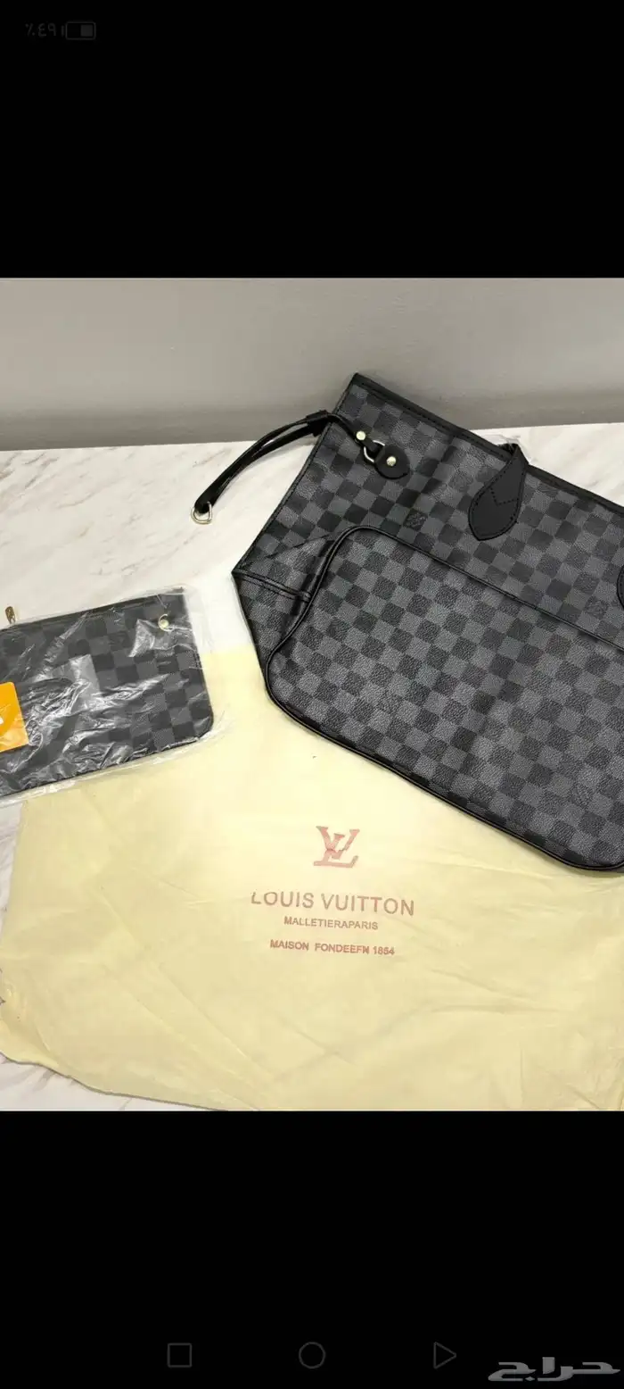 تصفية براندات شنط وجزم عالميه جديدة 3