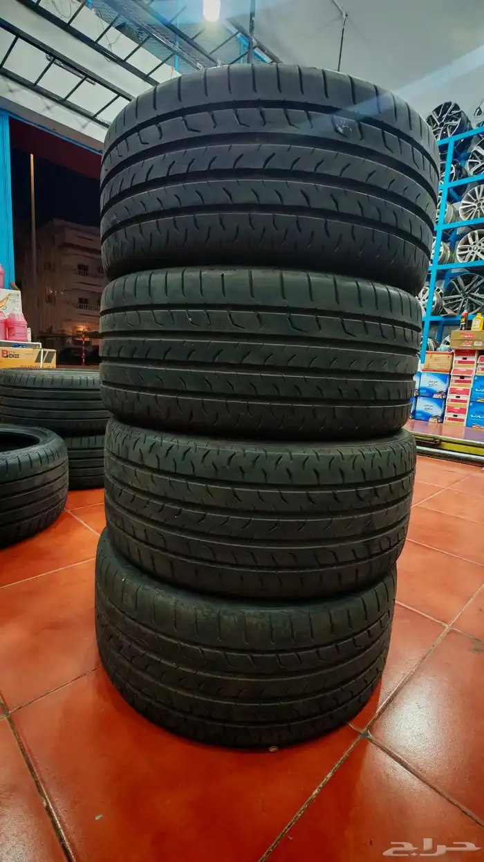 كفرات كونتلنتل مقاس 245 35 19 نضيفه تاريخ 2023 نهايت 24 1