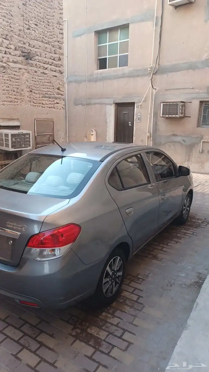 متسوبيشي اتراج 3