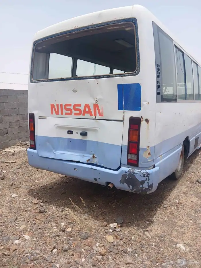للبيع تشليح باص نيسان 2003 2
