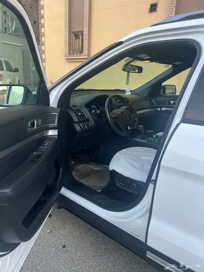 فورد اكسبلورر 2018 2