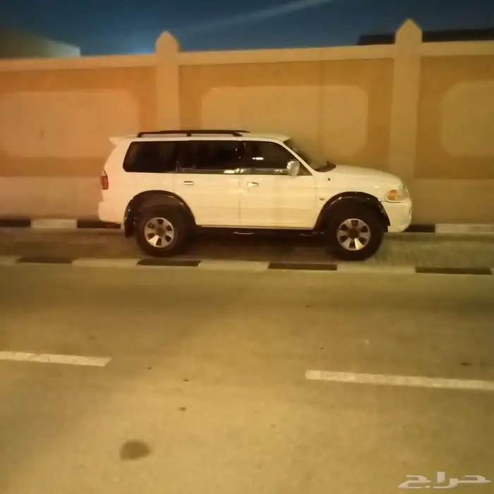 سياره جيب متسوبيشي ناتيفا موديل 2008 3