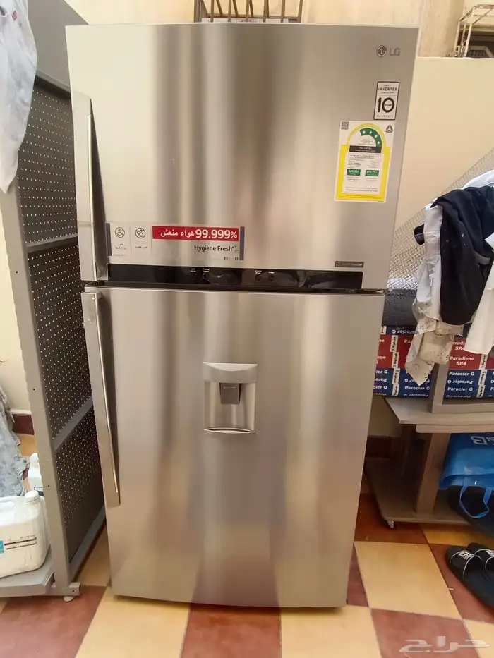 ثلاجة LG كبيرة 0