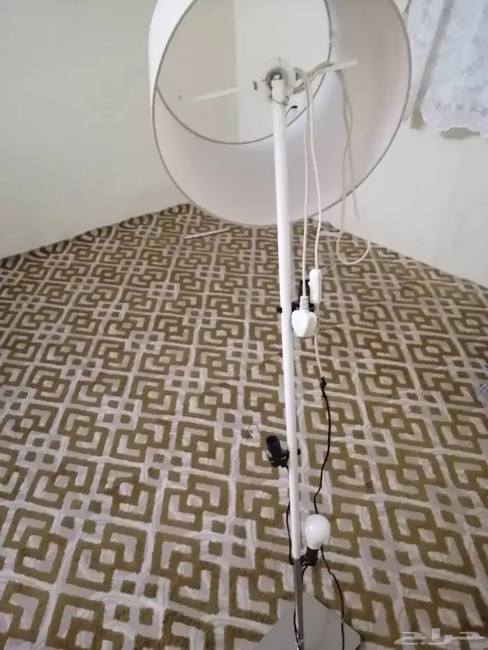 نجف قاعده من إيكيا 0