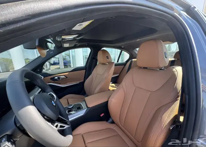 2025 BMW 330I xDrive 9