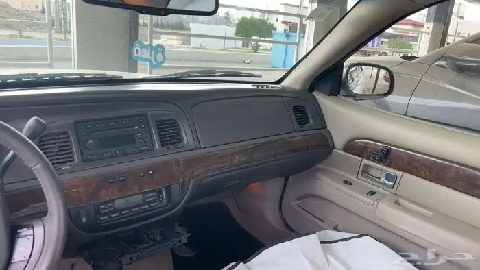 فورد قراند ماركيز 2008 امريكي LS 5