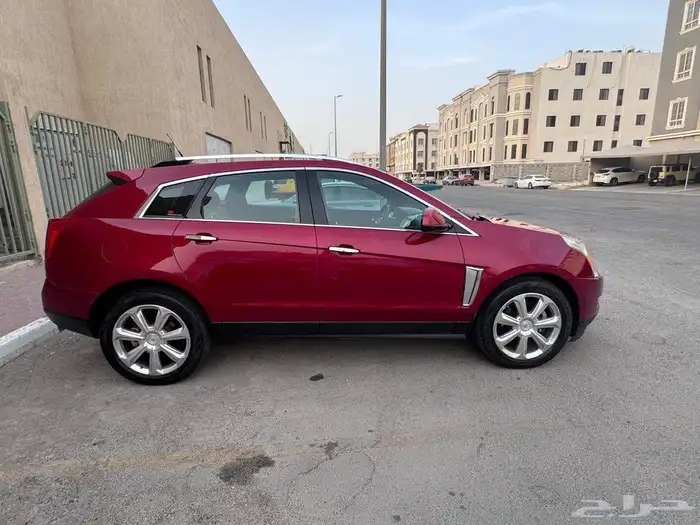 لعشاق النظيف إليكم كاديلاك SRX4 موديل 2014 1