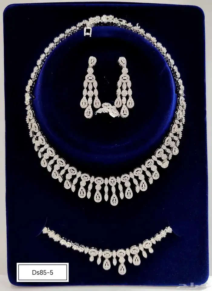 أطقم زركون بديل الألماس 8