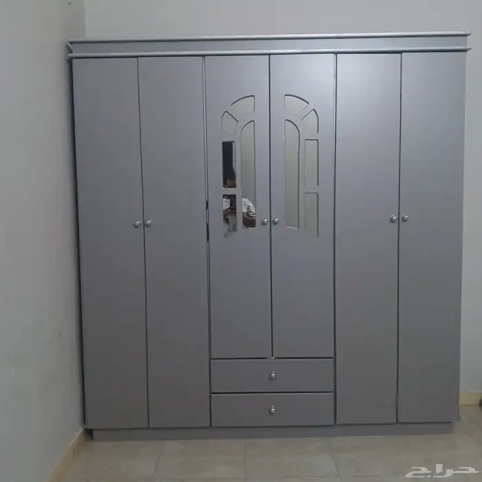 كنب صاله 5قطع  طاوله شاشه  غرفه نوم بدون سرير شاشه  ثلاجه 2