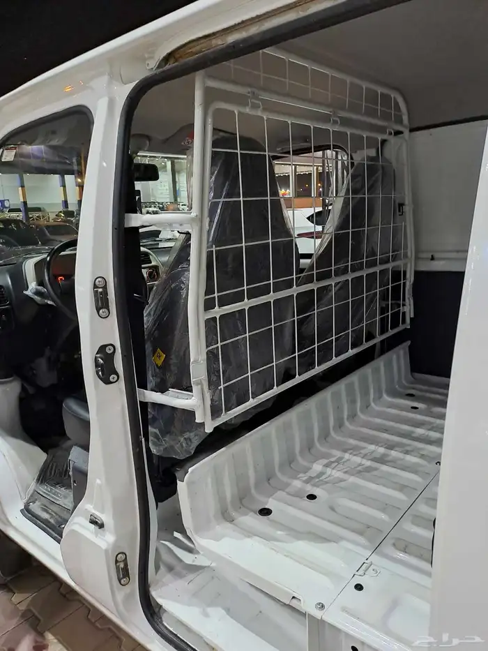 سوزوكي ايكو الموديل 2025 10